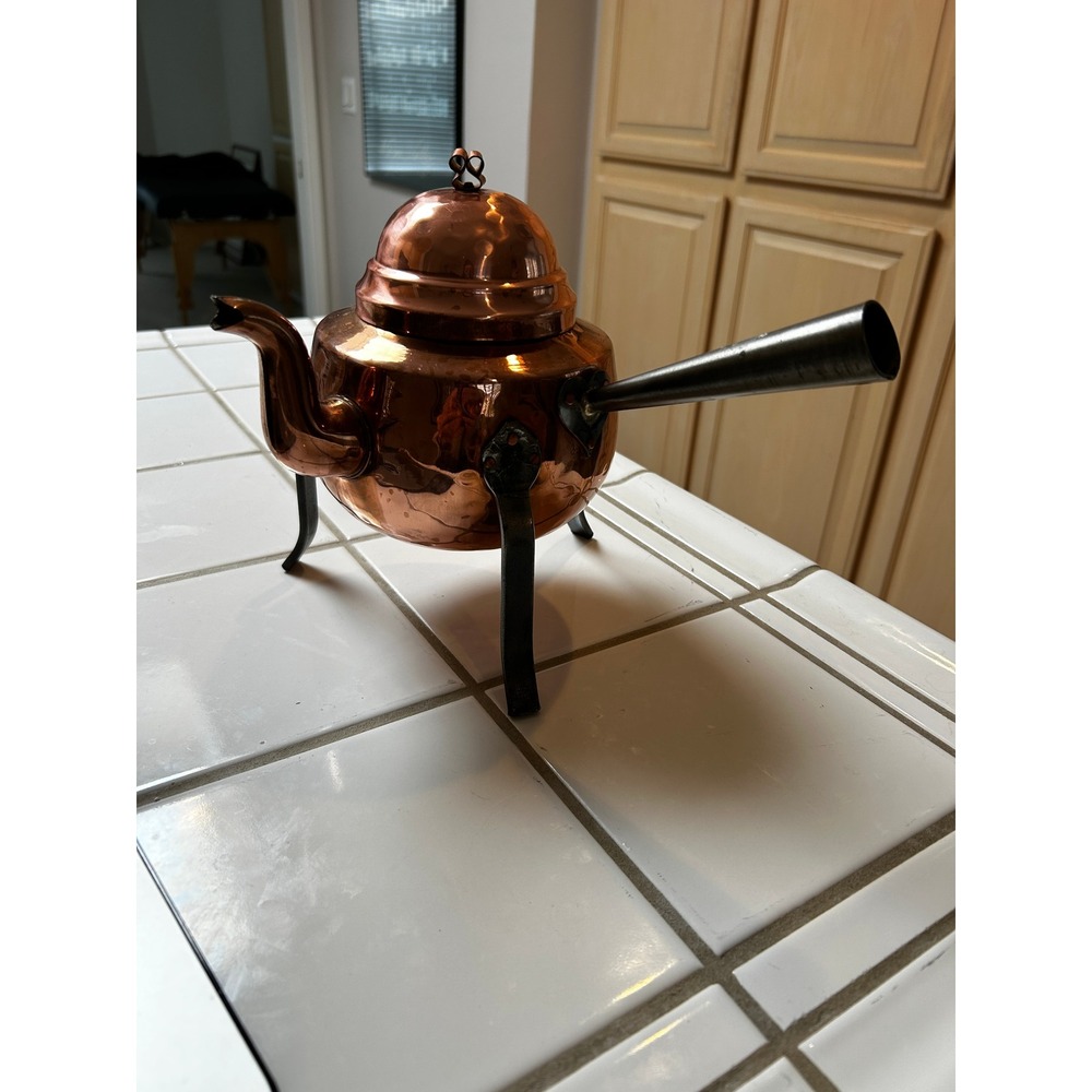 Vintage Copper Teapot with Black Metal Stand and Lid Hammered Finish - Picture 5 of 5